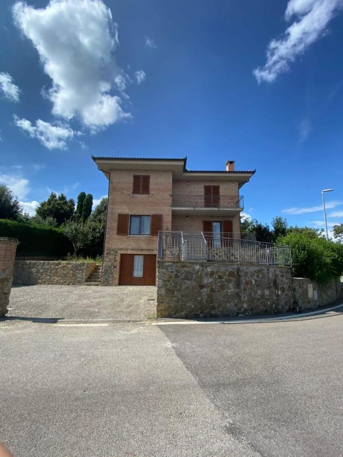 Casa Vacanze La Pineta Montalcino Zewnętrze zdjęcie